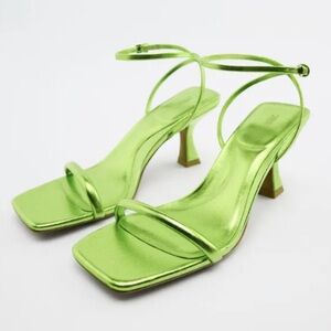 NWT Zara Green Metallic Ankle Strap Mid-height Heels Sandal